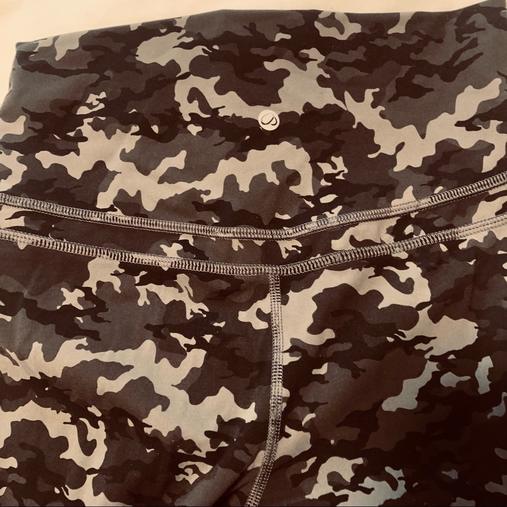 CRZ Small Yoga Active Core Camouflage Naked Feeling Leggings - Picture 6 of 15